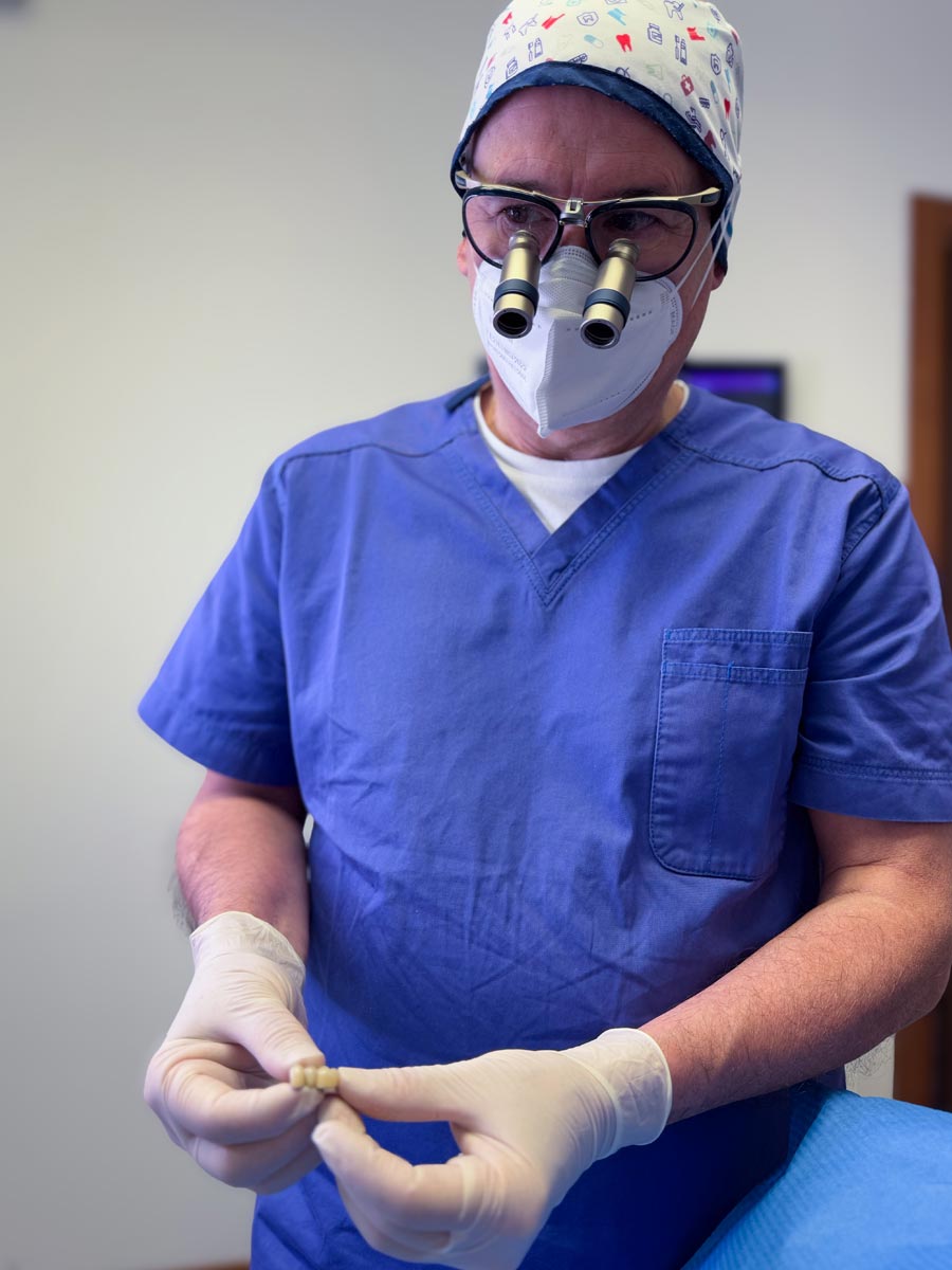 studio-dentistico-dottor-gola-casteggio-odontoiatria-pavia-dentista-implantologia-ortodonzia-protesi-chirurgia-250