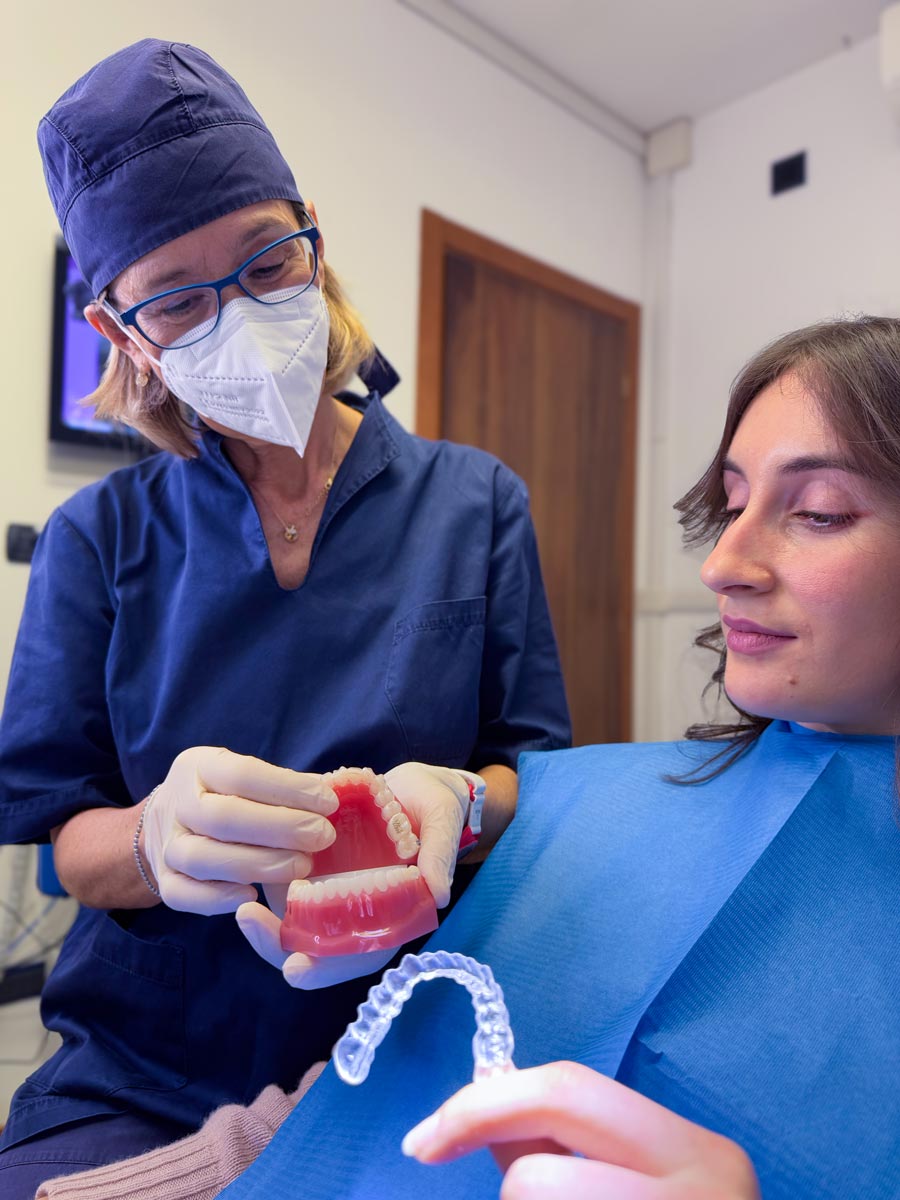 studio-dentistico-dottor-gola-casteggio-odontoiatria-pavia-dentista-implantologia-ortodonzia-protesi-chirurgia-297