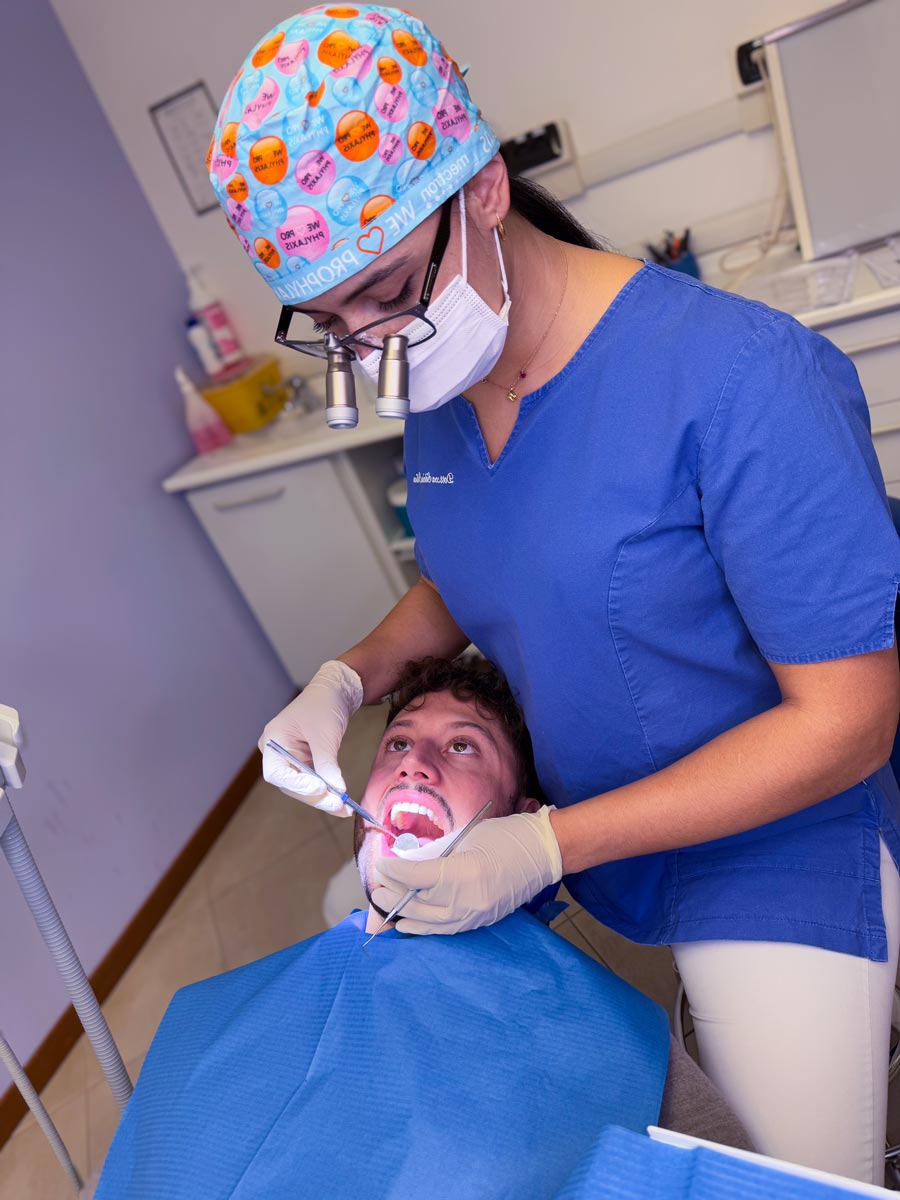 studio-dentistico-dottor-gola-casteggio-odontoiatria-pavia-dentista-implantologia-ortodonzia-protesi-chirurgia-331