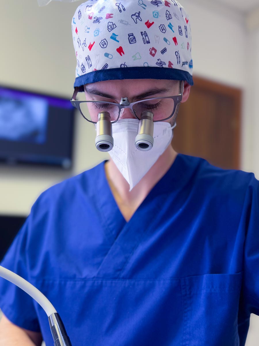 studio-dentistico-dottor-gola-casteggio-odontoiatria-pavia-dentista-implantologia-ortodonzia-protesi-chirurgia-352