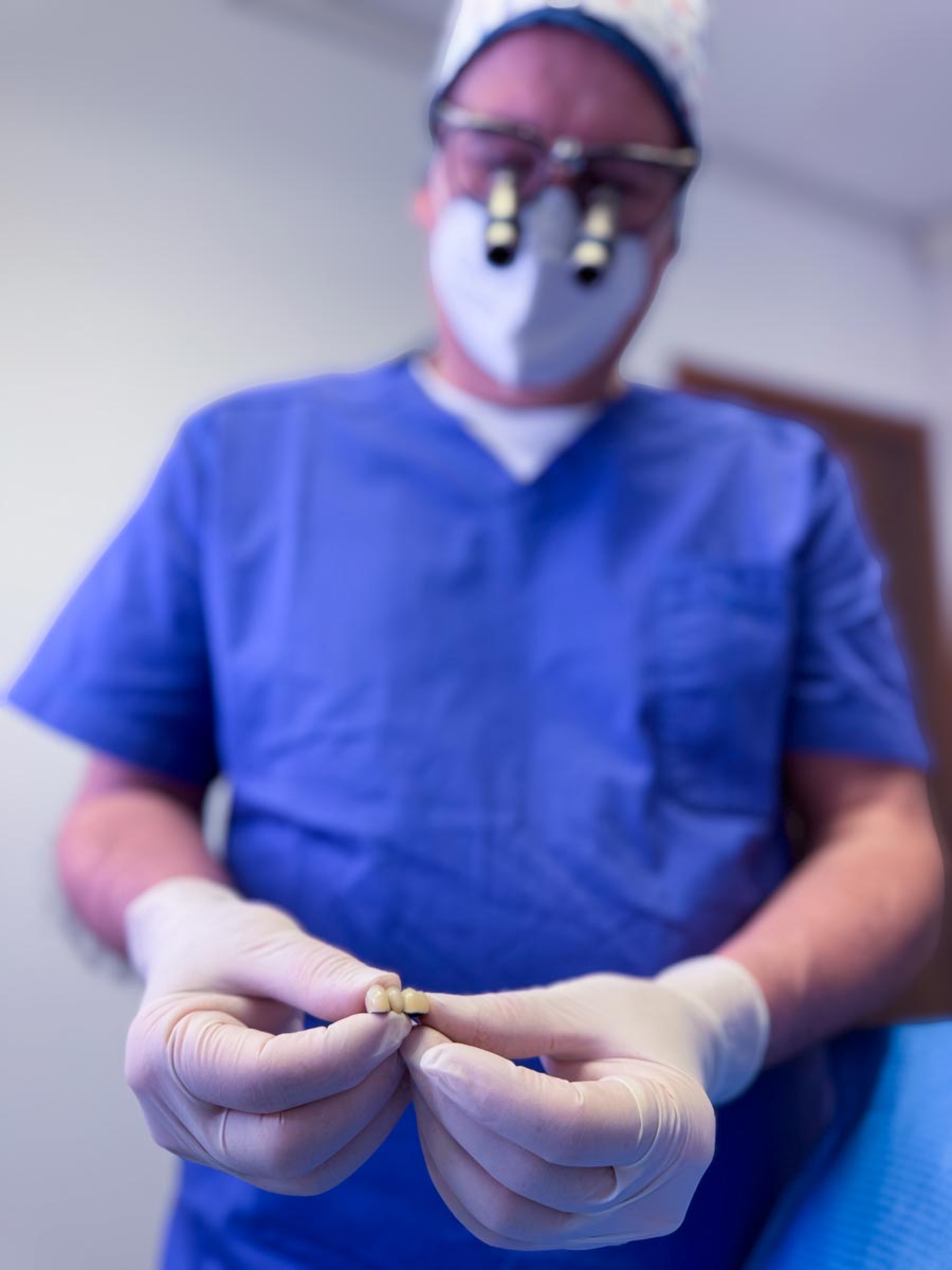 studio-dentistico-dottor-gola-casteggio-odontoiatria-pavia-dentista-implantologia-ortodonzia-protesi-chirurgia-361