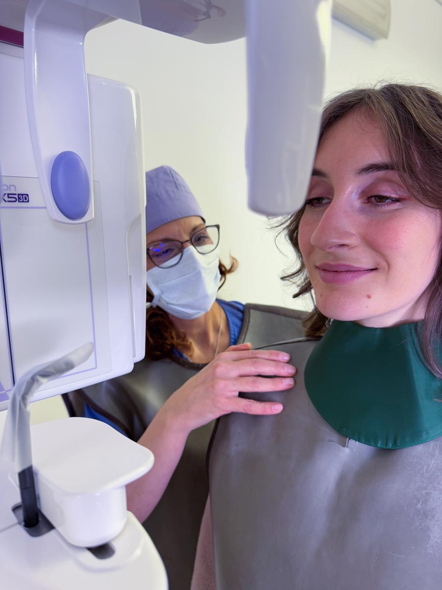 studio-dentistico-dottor-gola-casteggio-odontoiatria-pavia-dentista-implantologia-ortodonzia-protesi-chirurgia-371