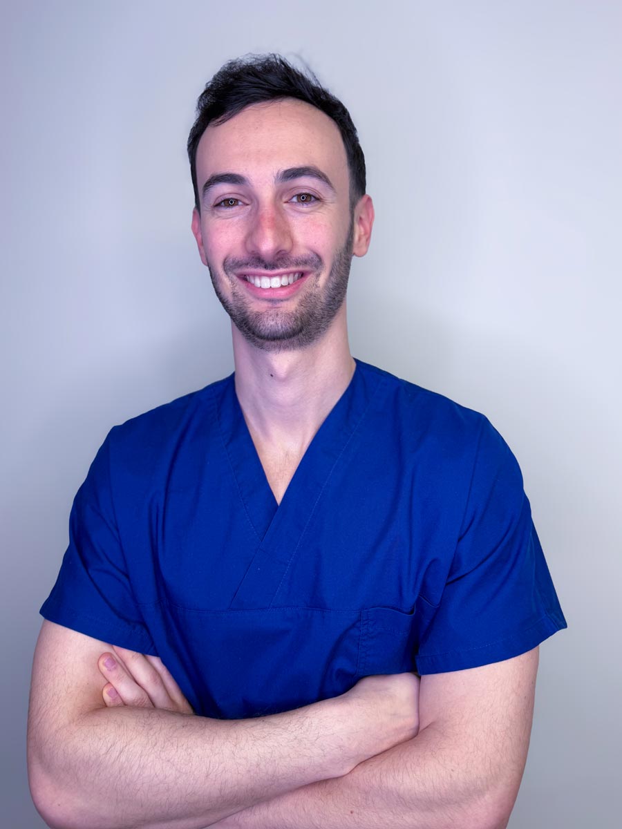 studio-dentistico-dottor-gola-casteggio-odontoiatria-pavia-dentista-implantologia-ortodonzia-protesi-chirurgia-388